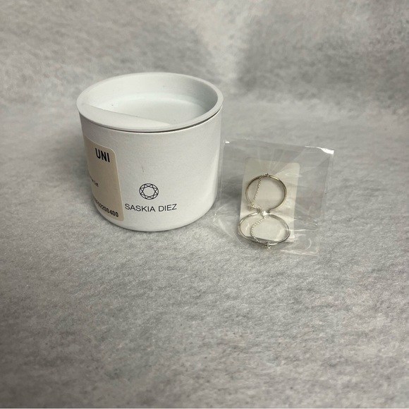 NEW SASKIA DIAZ Silver Wire No 2 Double Ear Cuff SSENSE - Picture 7 of 10